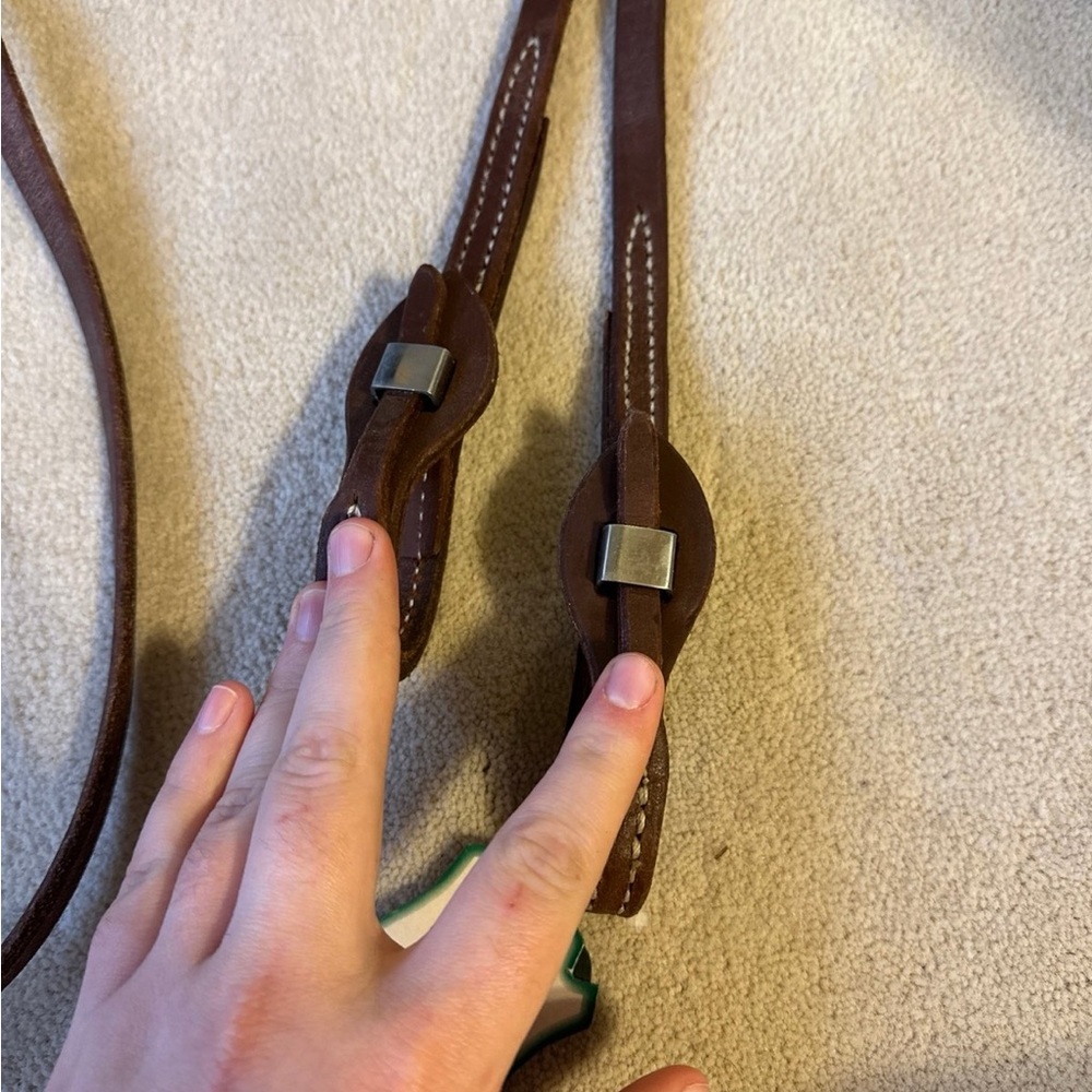 5/8” Pre Oiled Roper Reins w/Quick Change Ends - Picture 3 of 3